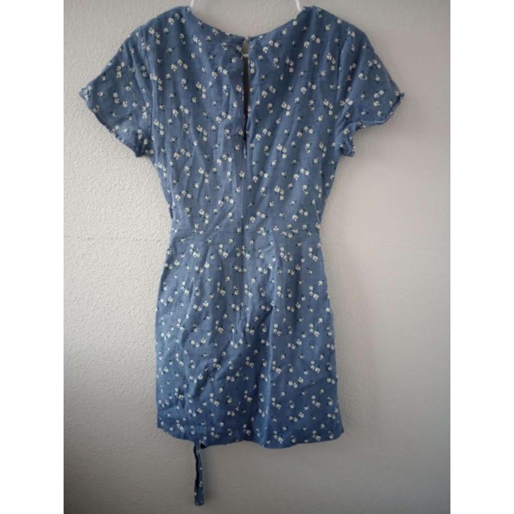 Majorelle Evelyn Dress in Blue Ditsy Revolve - Picture 2 of 3